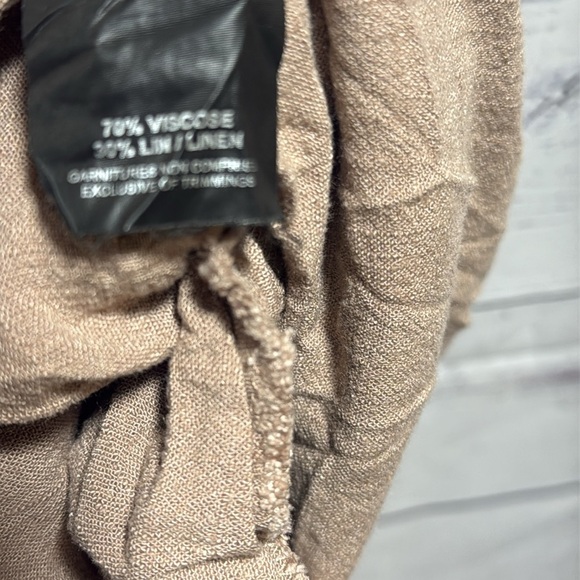 Cokluch Linen Blend Dress - Picture 5 of 5